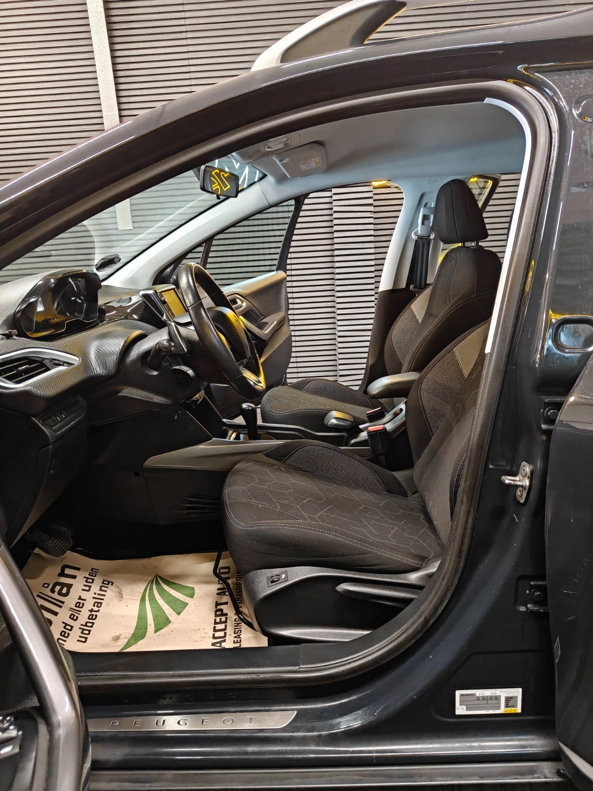 undefined Peugeot 2008 fra 2017