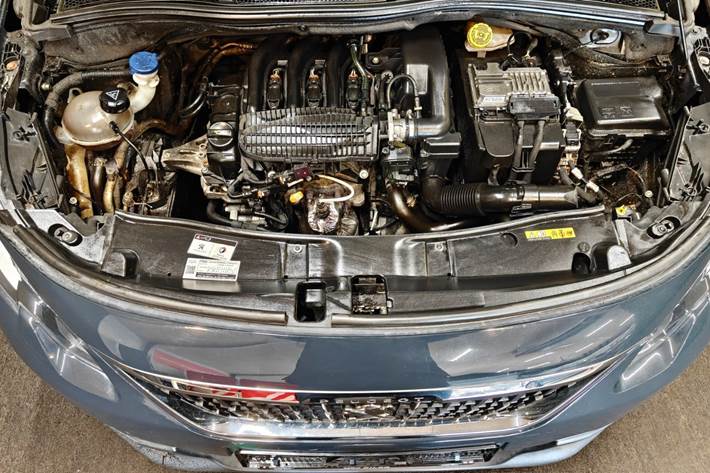 undefined Peugeot 2008 fra 2017