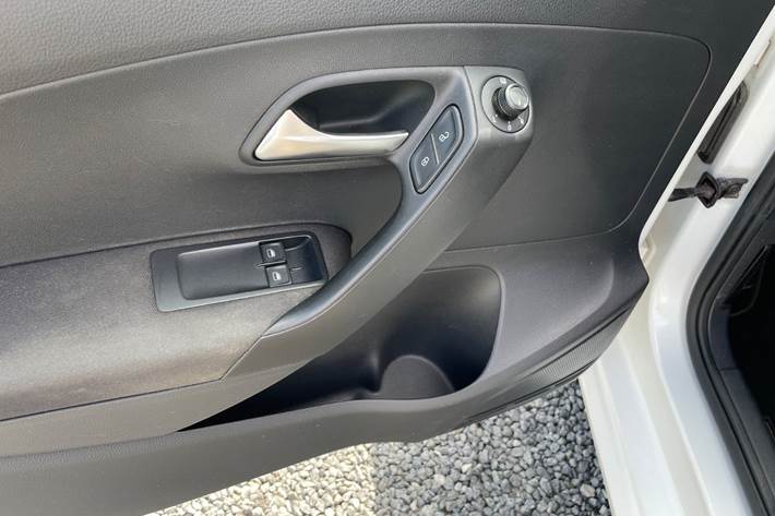 Hvid VW Polo fra 2015