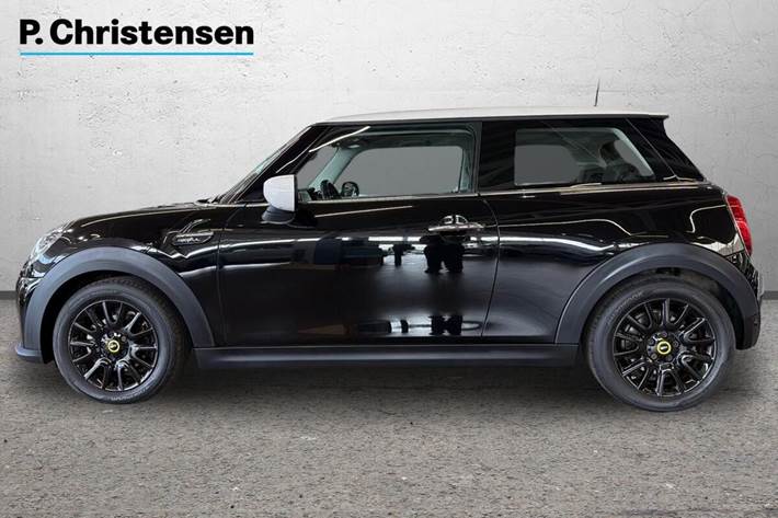 Sort Mini Cooper SE fra 2022