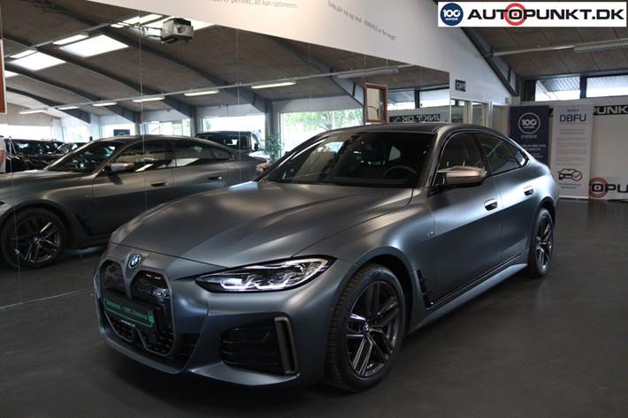Orange BMW i4 fra 2024
