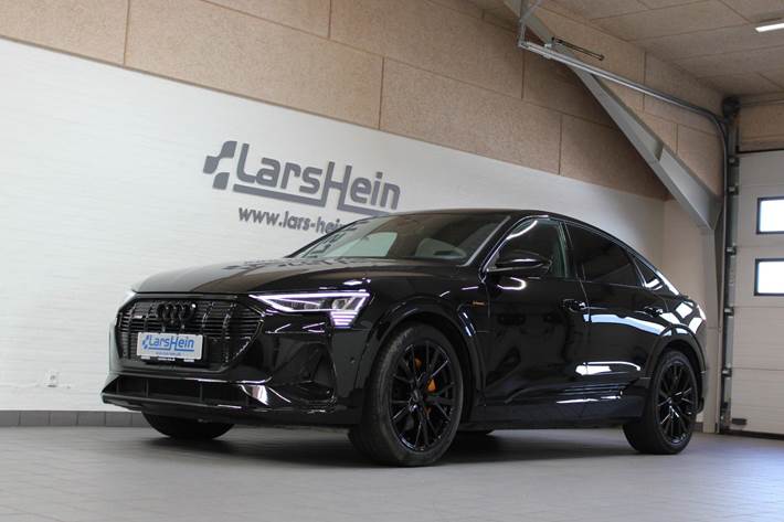 Sort Audi e-tron fra 2023