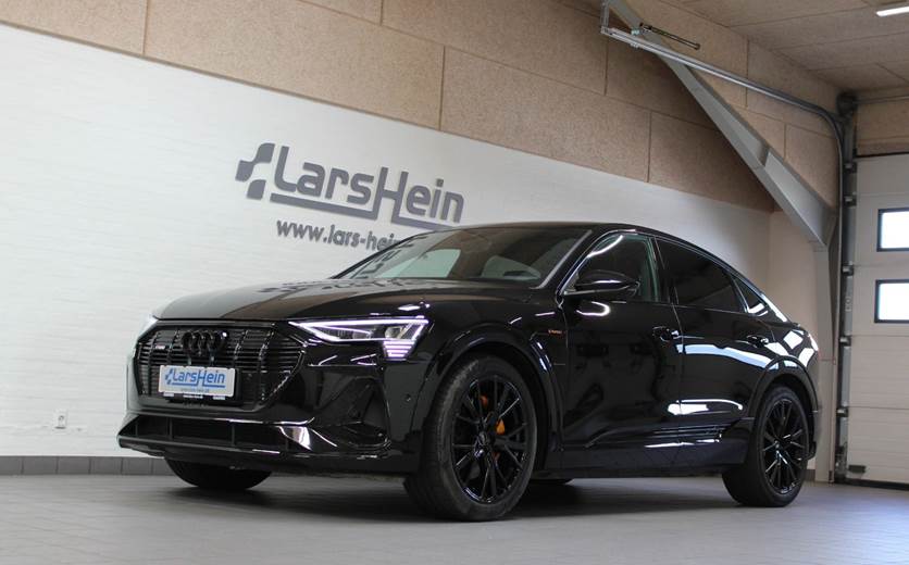 Audi e-tron 55 Black Edition S-line Sportback quattro