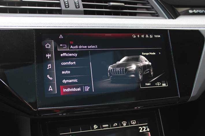 Sort Audi e-tron fra 2023
