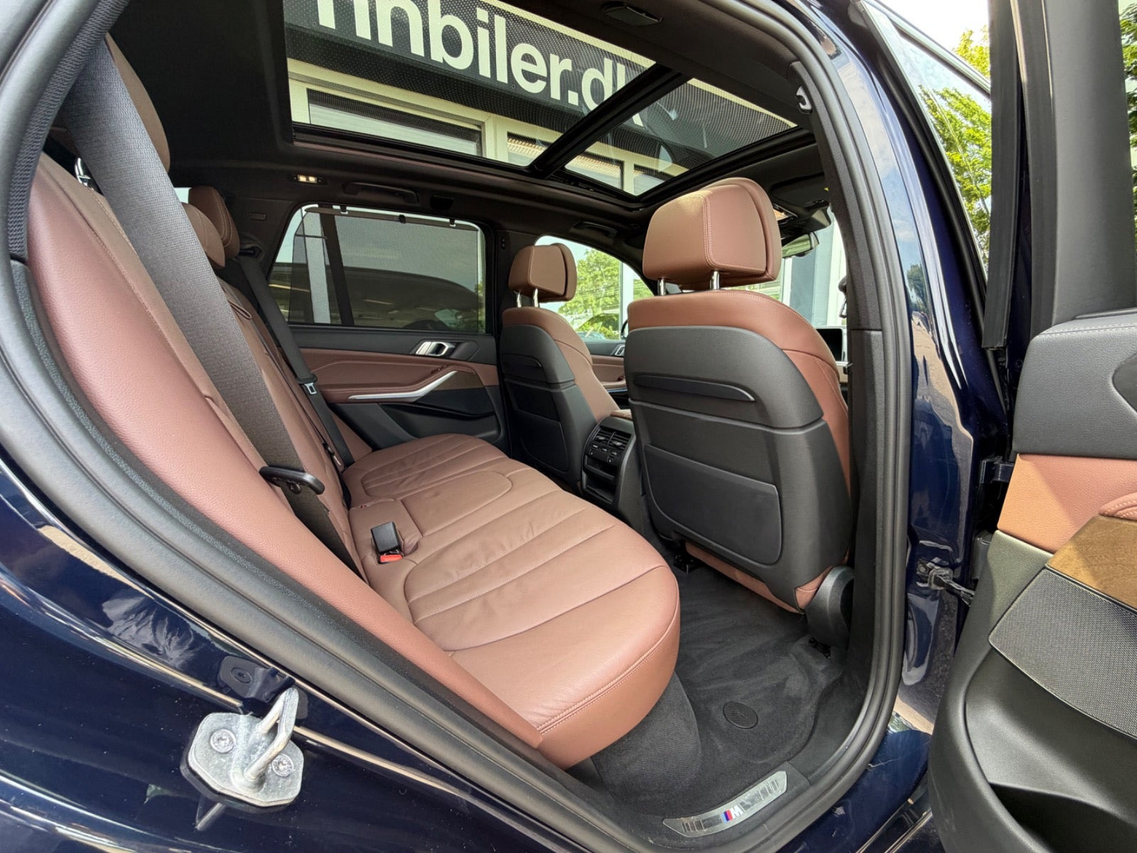 Blå BMW X5 fra 2021