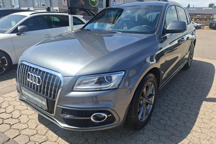 Grå Audi Q5 fra 2017