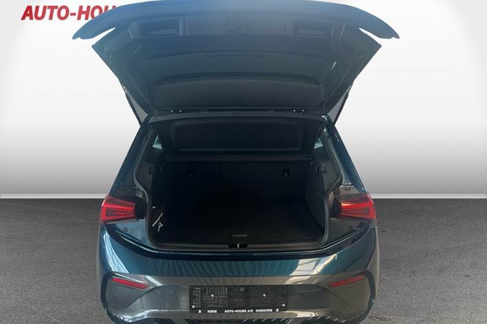 Blå Cupra Born fra 2022