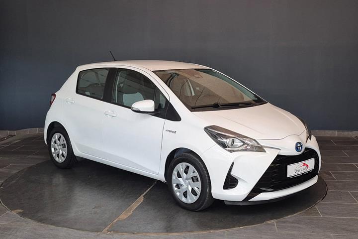 Hvid Toyota Yaris fra 2018