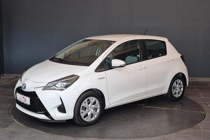 Hvid Toyota Yaris fra 2018