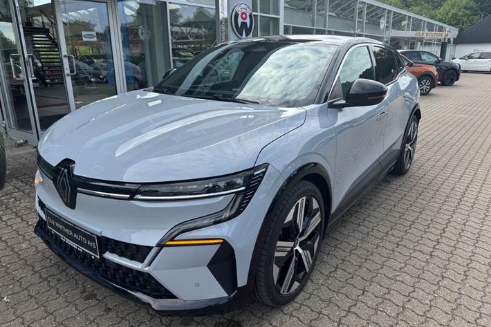 Grå Renault Megane E-Tech fra 2024