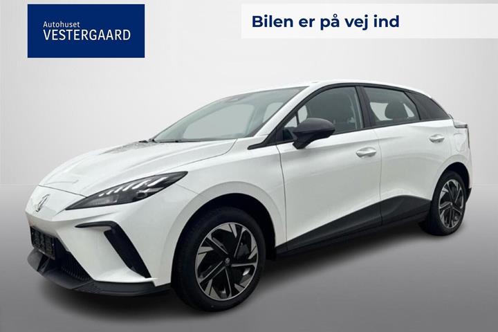 Hvid MG MG4 fra 2025 set udefra