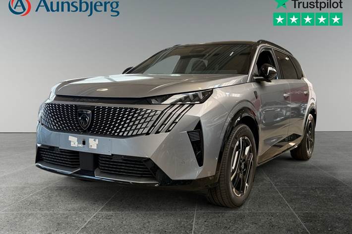 Grå Peugeot e-5008 fra 2026