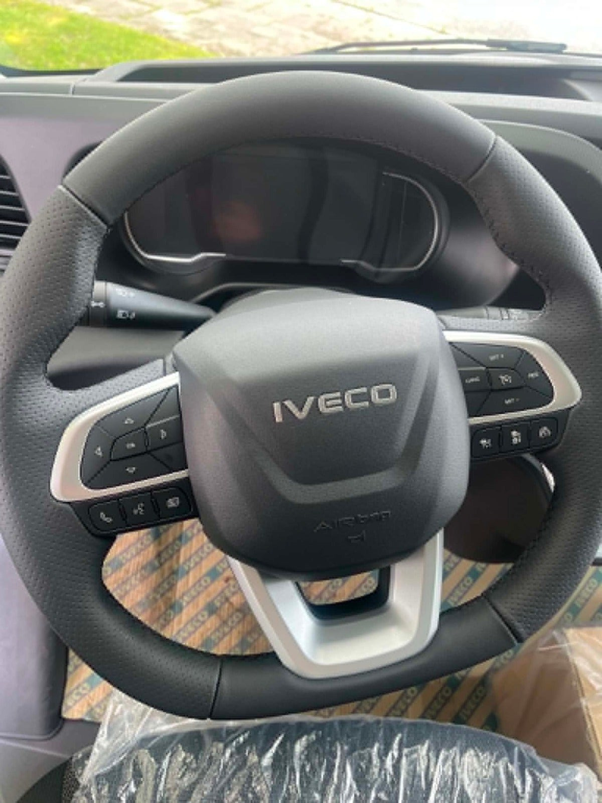 Hvid Iveco Daily fra 2026