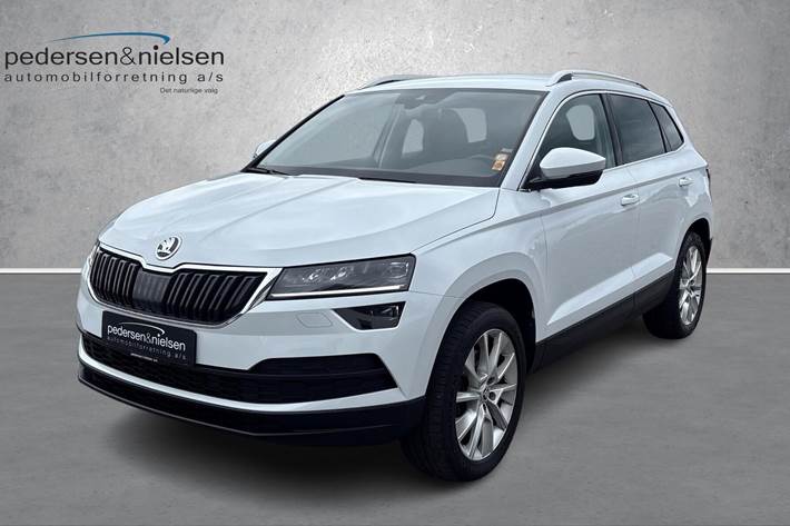 Hvid Skoda Karoq fra 2018