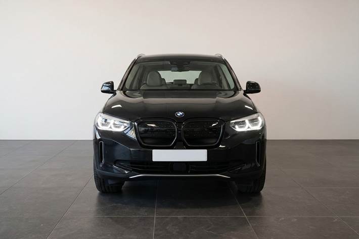 Sort BMW iX3 fra 2021