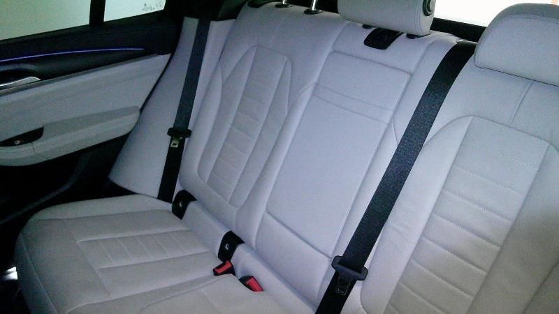 Sort BMW iX3 fra 2022