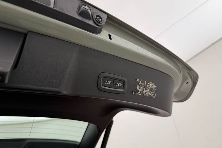 Grøn Volvo XC40 fra 2021
