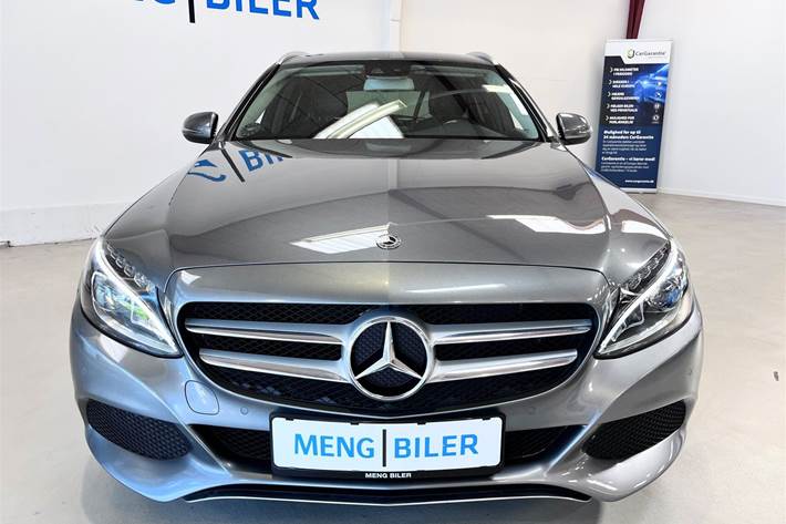 Grå Mercedes C220 d fra 2017