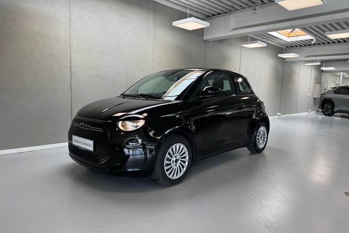 Sort Fiat 500e fra 2023