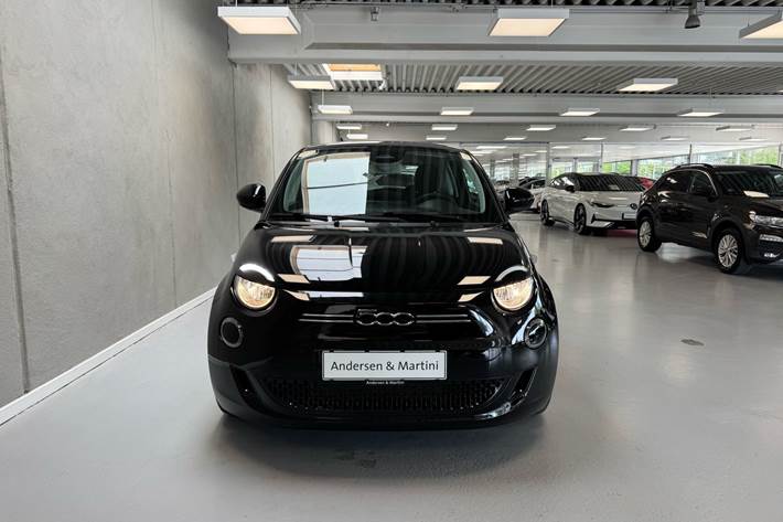 Sort Fiat 500e fra 2023
