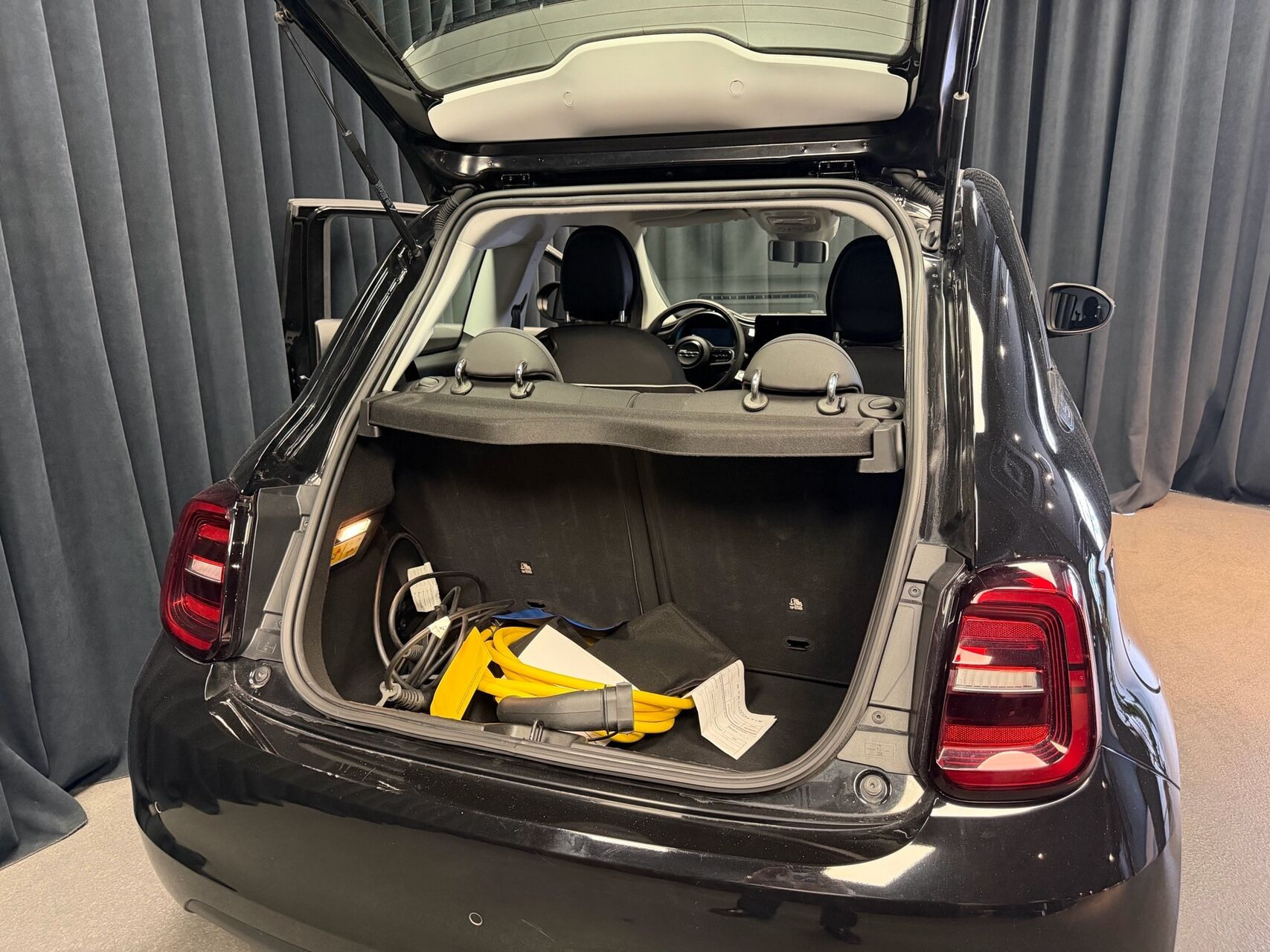 Sort Fiat 500e fra 2023
