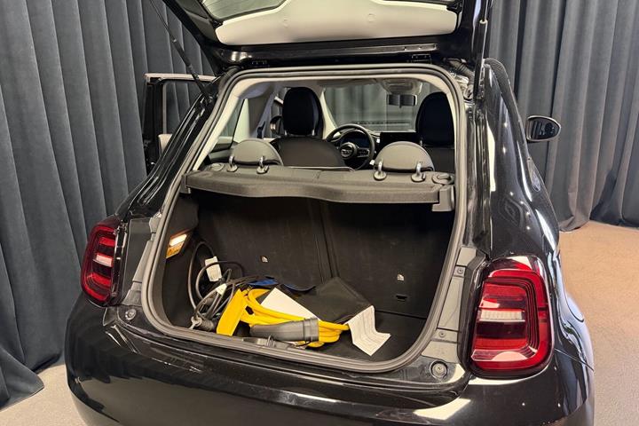 Sort Fiat 500e fra 2023