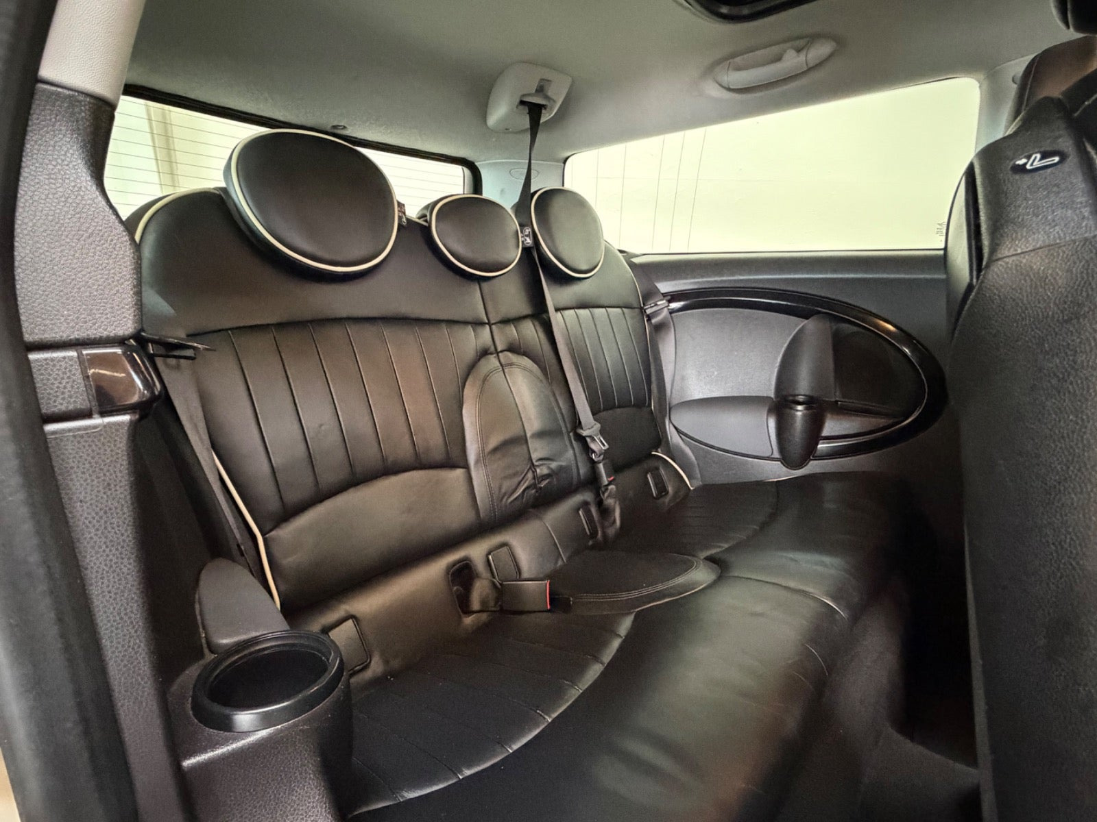 Hvid Mini Clubman Cooper S fra 2007