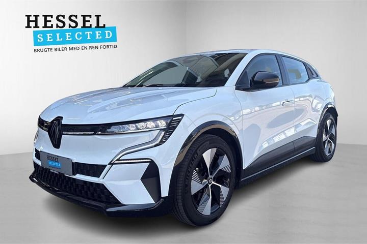 Hvid Renault Megane E-Tech fra 2023 set udefra