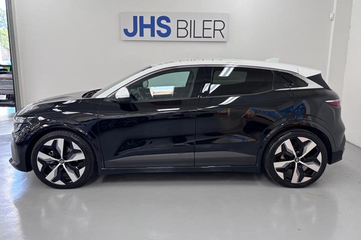 Sort Renault Megane E-Tech fra 2024