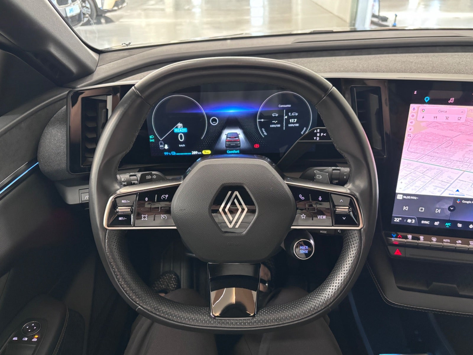 Sort Renault Megane E-Tech fra 2024