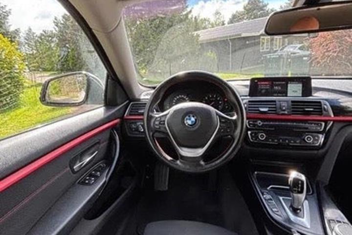 Hvid BMW 420i fra 2018