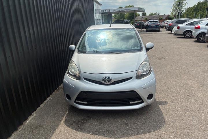 undefined Toyota Aygo fra 2012