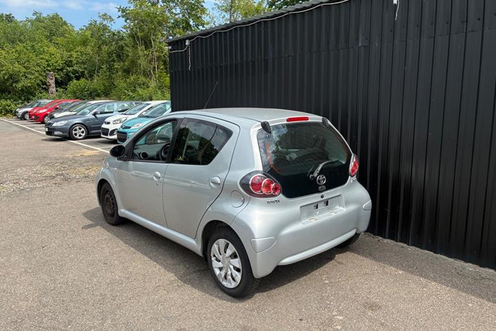 undefined Toyota Aygo fra 2012