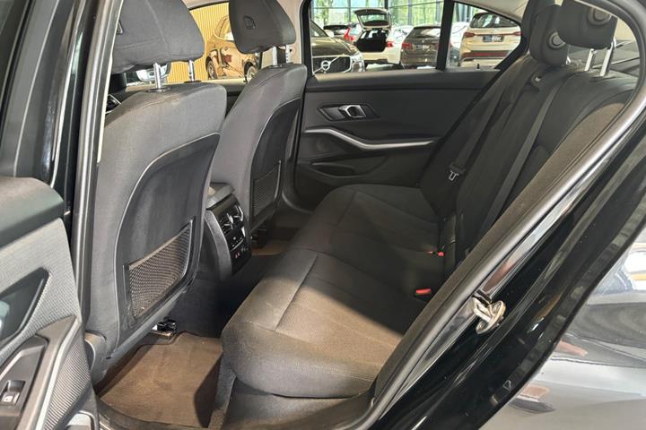 undefined BMW 320d fra 2019