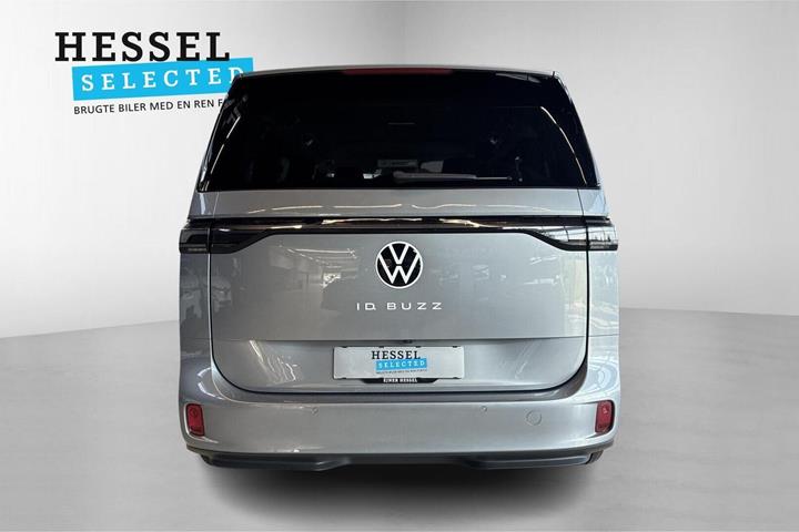 Sølv VW ID.Buzz fra 2026