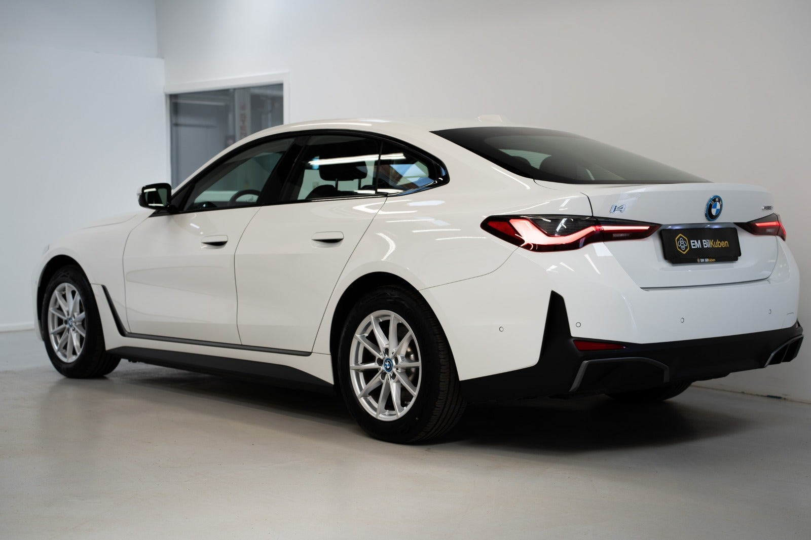 undefined BMW i4 fra 2023