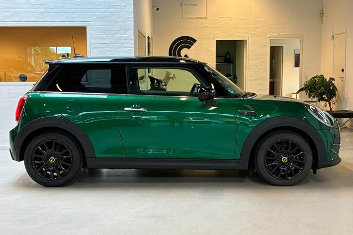 Grøn Mini Cooper SE fra 2023
