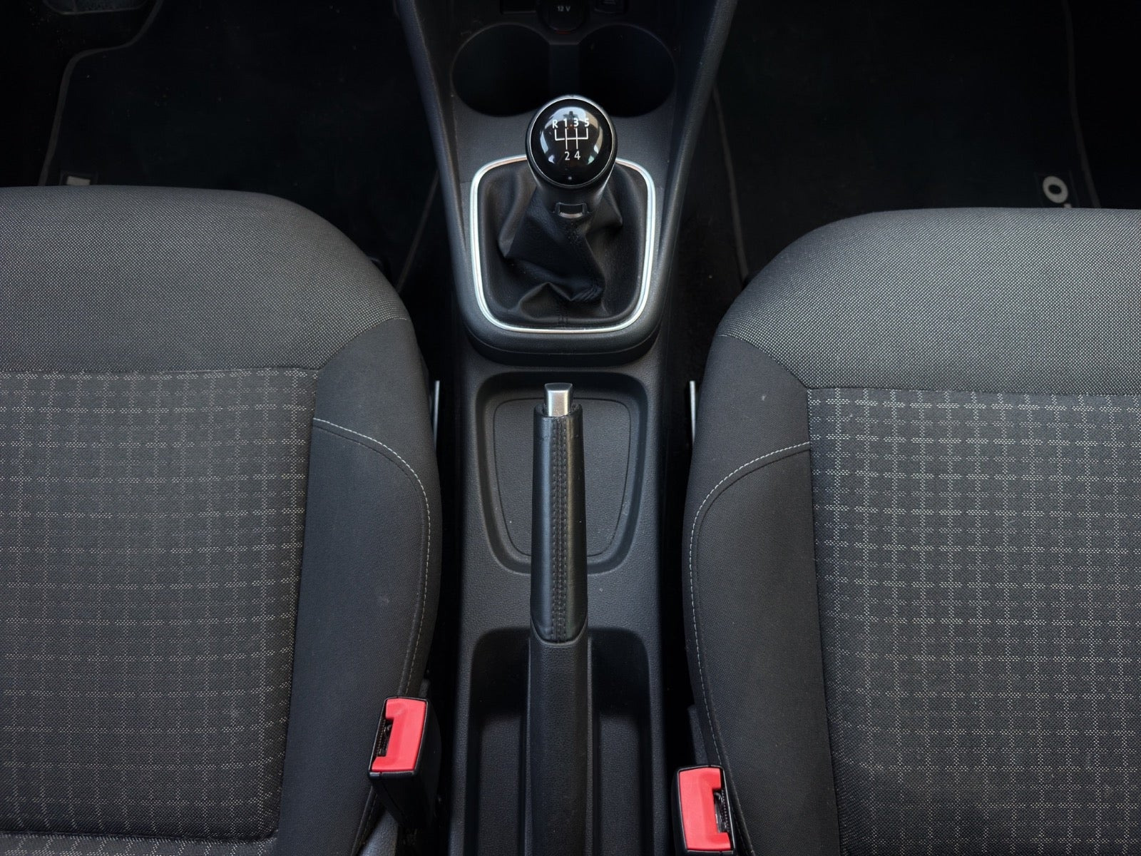 Sort VW Polo fra 2016