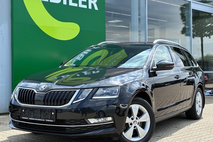 undefined Skoda Octavia fra 2019 set udefra