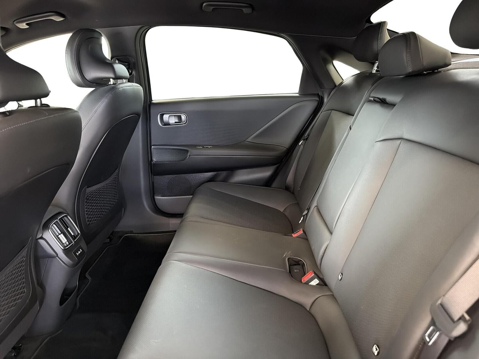 Grå Hyundai Ioniq 6 fra 2026