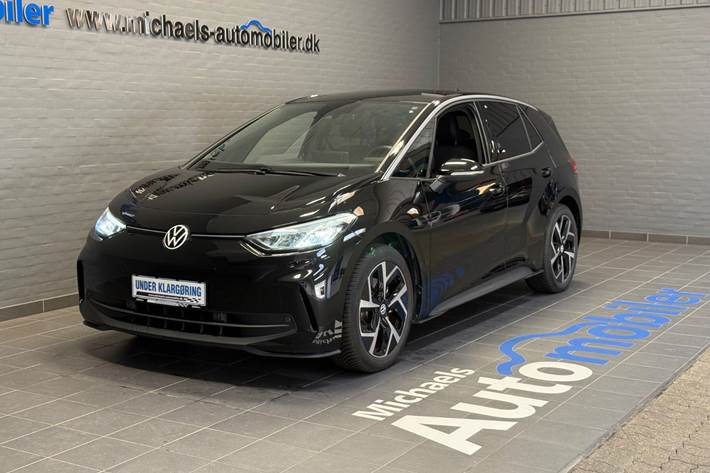 Sort VW ID.3 fra 2025 set udefra