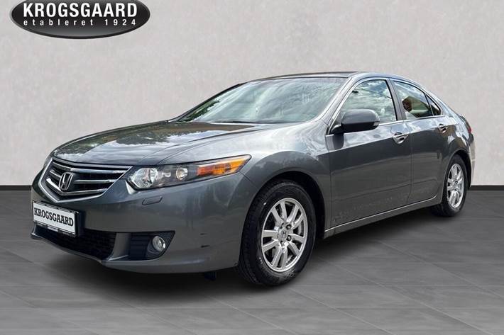 Grå Honda Accord fra 2010