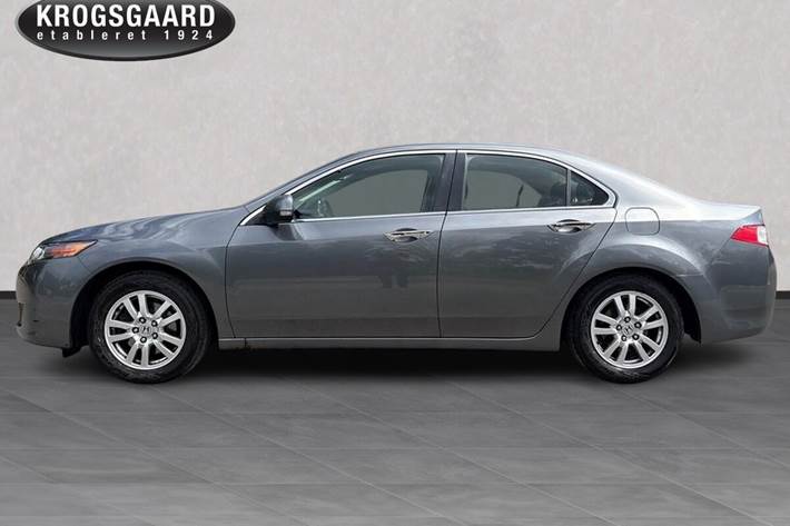 Grå Honda Accord fra 2010