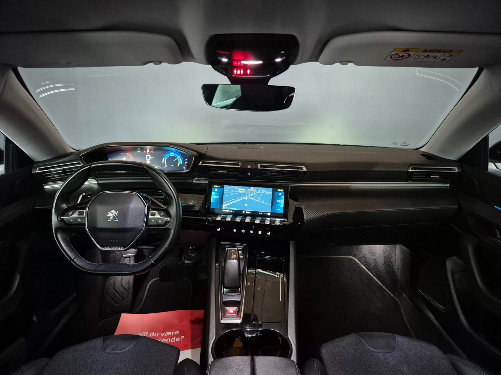Sort Peugeot 508 fra 2022