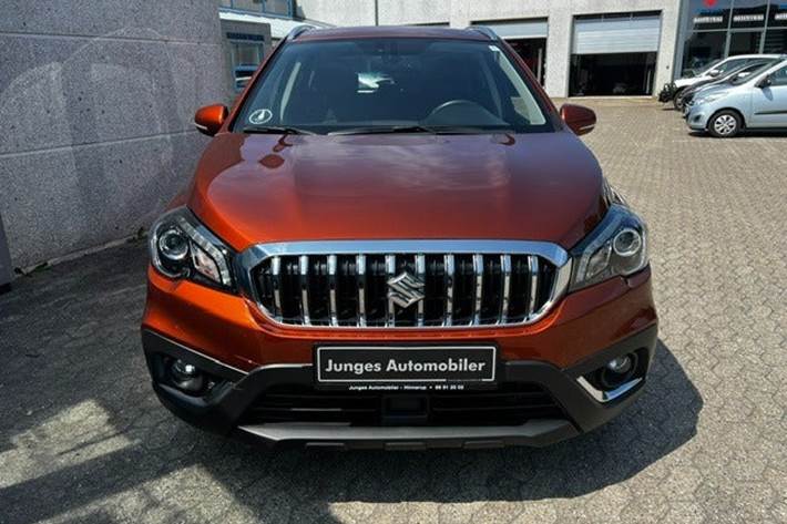 Bronze Suzuki S-Cross fra 2021