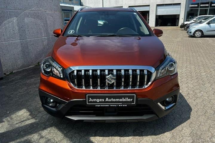 Bronze Suzuki S-Cross fra 2021
