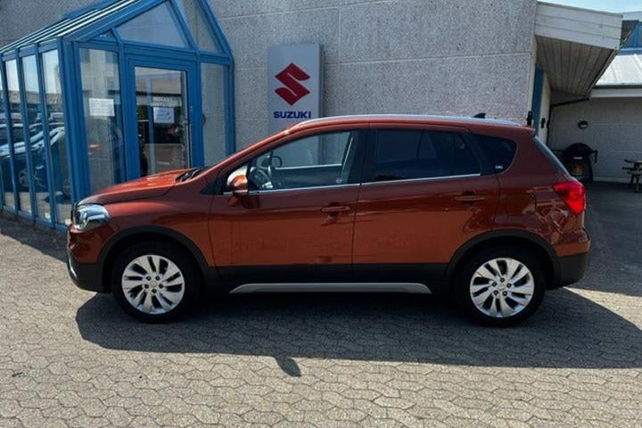 Bronze Suzuki S-Cross fra 2021