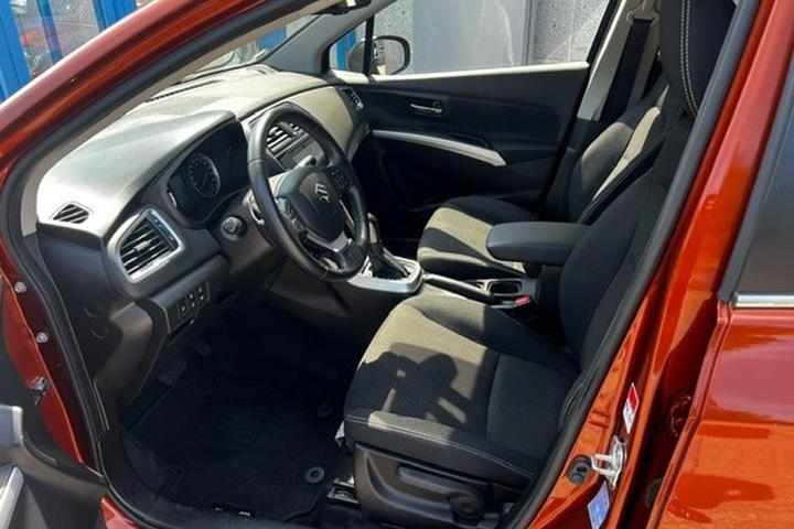 Bronze Suzuki S-Cross fra 2021