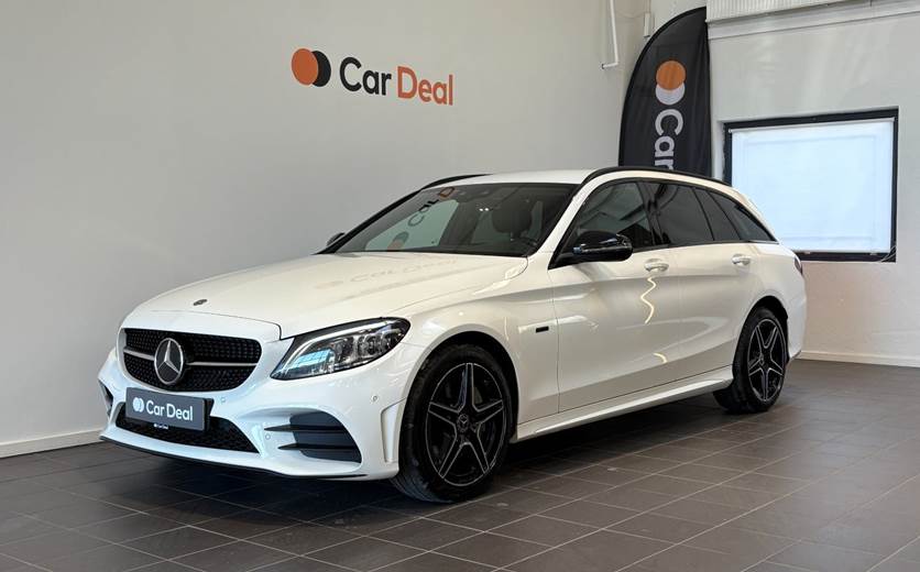 Mercedes C300 de 2,0 AMG Line Night Edition stc. aut.