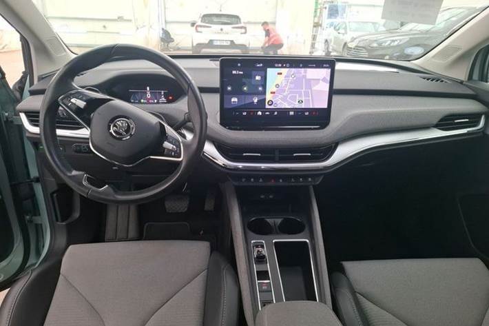 Sølv Skoda Enyaq fra 2023